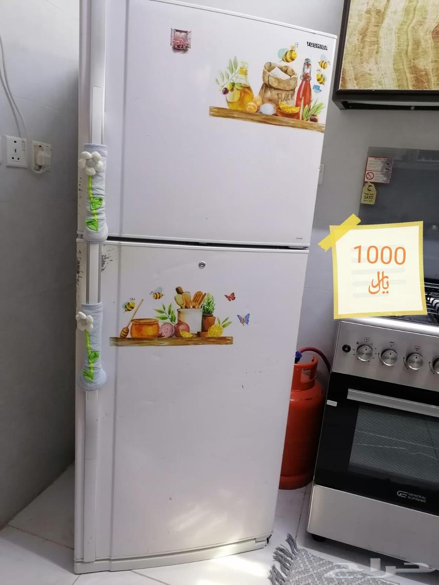 الآن حصريا ثلاجة توشيبا للبيع ب 800 بحالة ممتازة64407279808386110