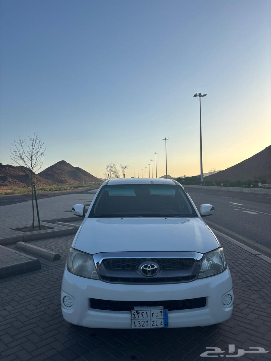 HiLux 201164589153913730111