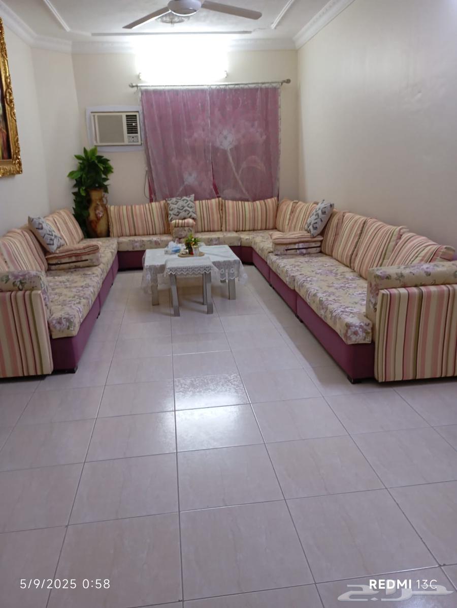 Sofa set with one large square table and two small tables, price is highest offer64426429663618113