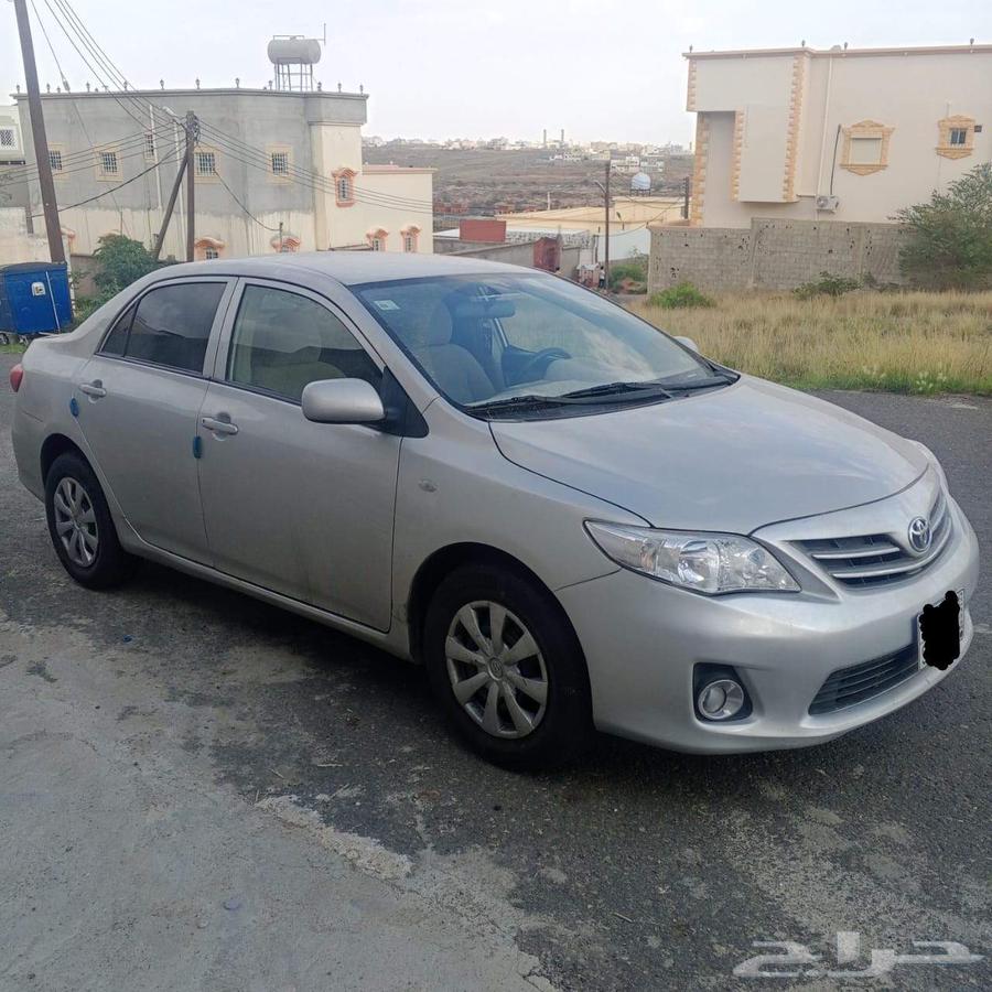 كورولا 2012 موظب قير ومكينه مغيره والباقي سليم64590494126339111