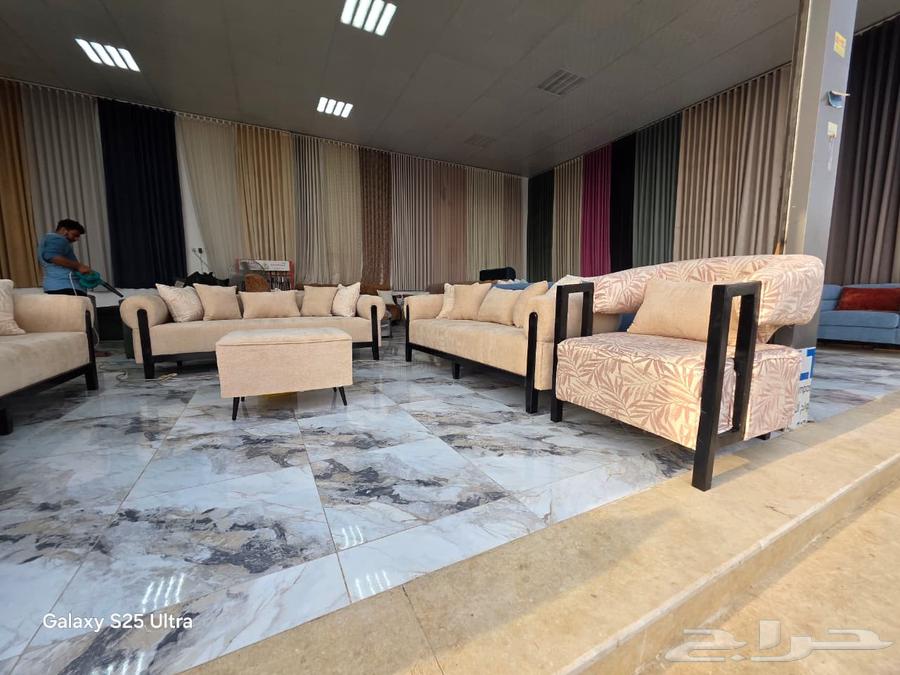 عروض اليوم الوطني كنب خمس قطع ثلاث كبير واثنين مفرد جاهز64430299820035111