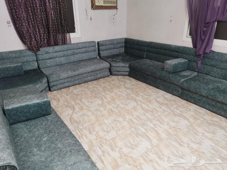 كنب نظيف للبيع المستعجل64432074285827110