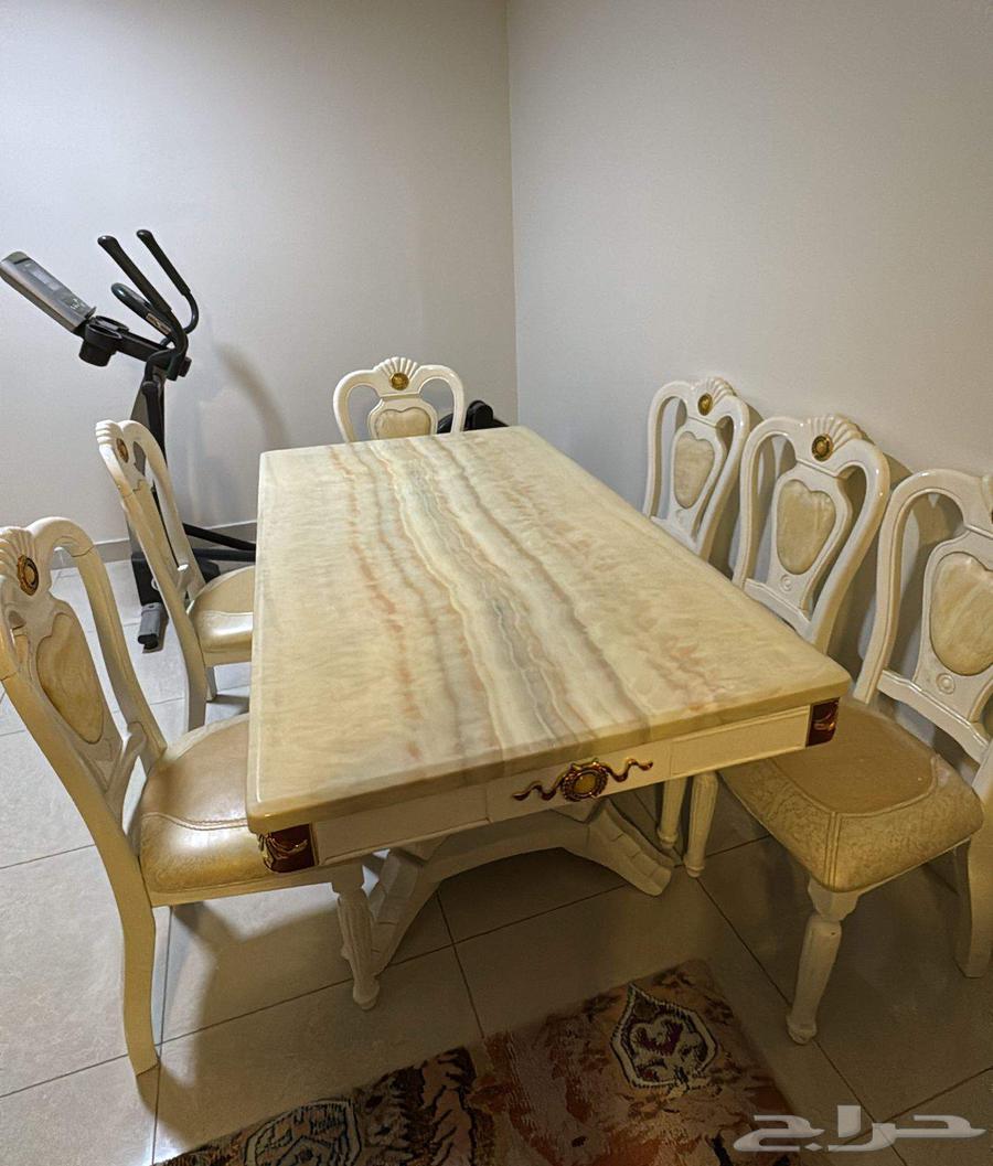 Dining table for sale with marble top, 6 chairs, no scratches64427317443203110