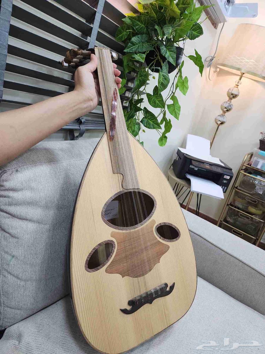 عود موسيقي للبيع المبرز64429022644610110