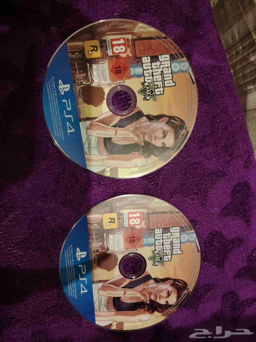 شريطين سوني 4 gta5 بحاله ممتازه64433080632833110