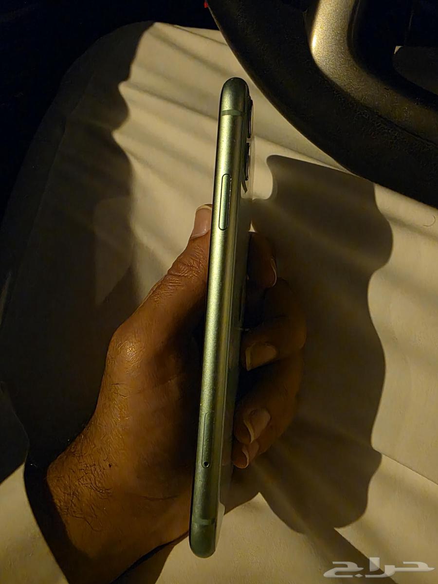 للبيع آيفون 11 بسعة 128GB اللون الأخضر المميز الجهاز شغال64426928582785112