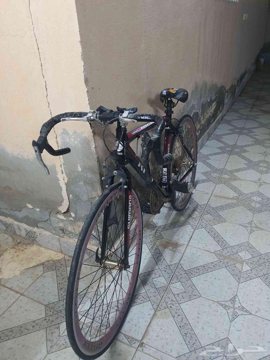 سيكل رياضي شريته ب 1100   السيكل سليم ماعدا بعض المشاكل64432183549953110