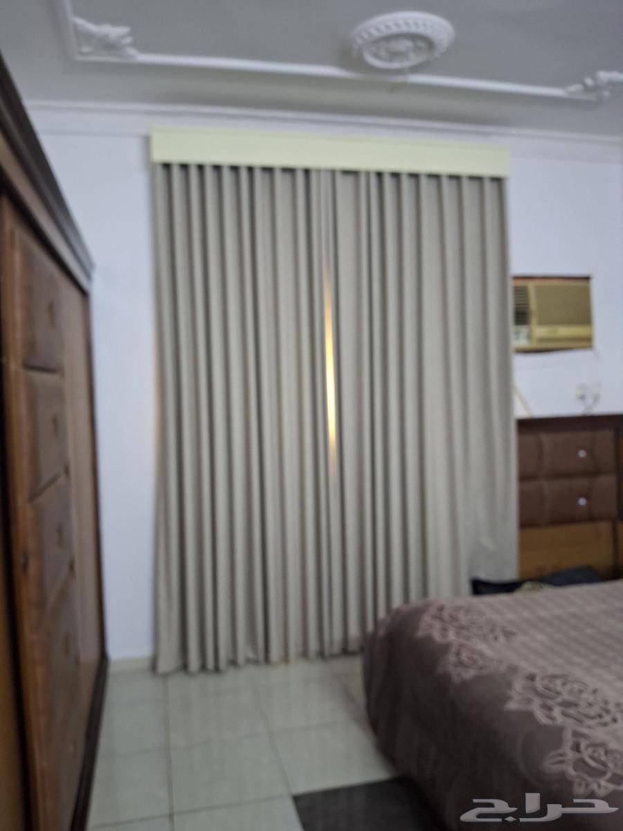 ستاير ويفي مع صندوق خشب64429775774083111