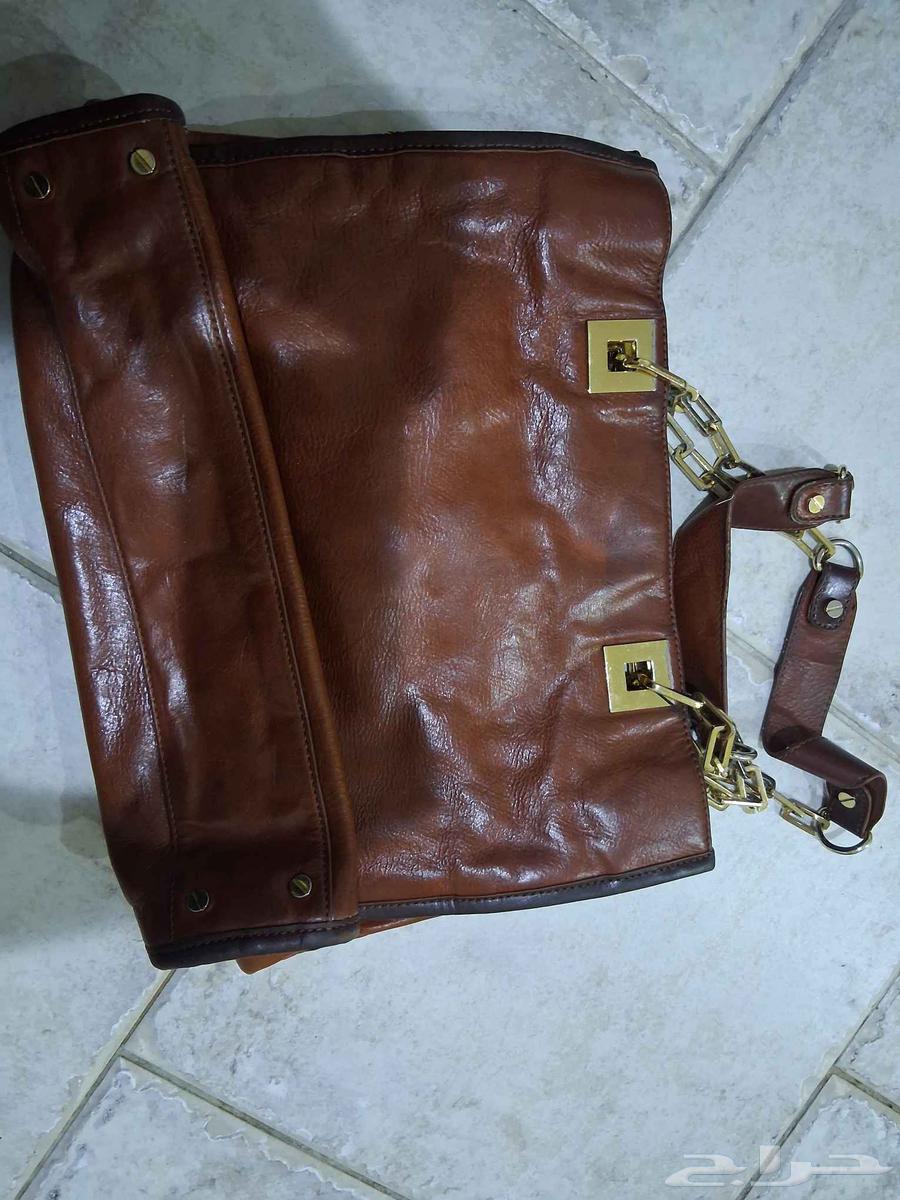 شنطه للبيع 40 ريال64428255283075110