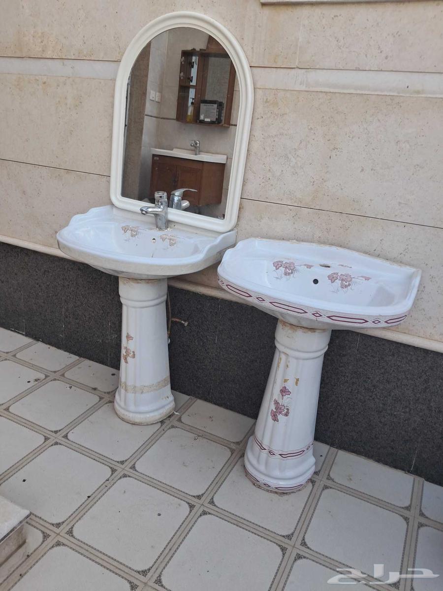 Table64428847364098110