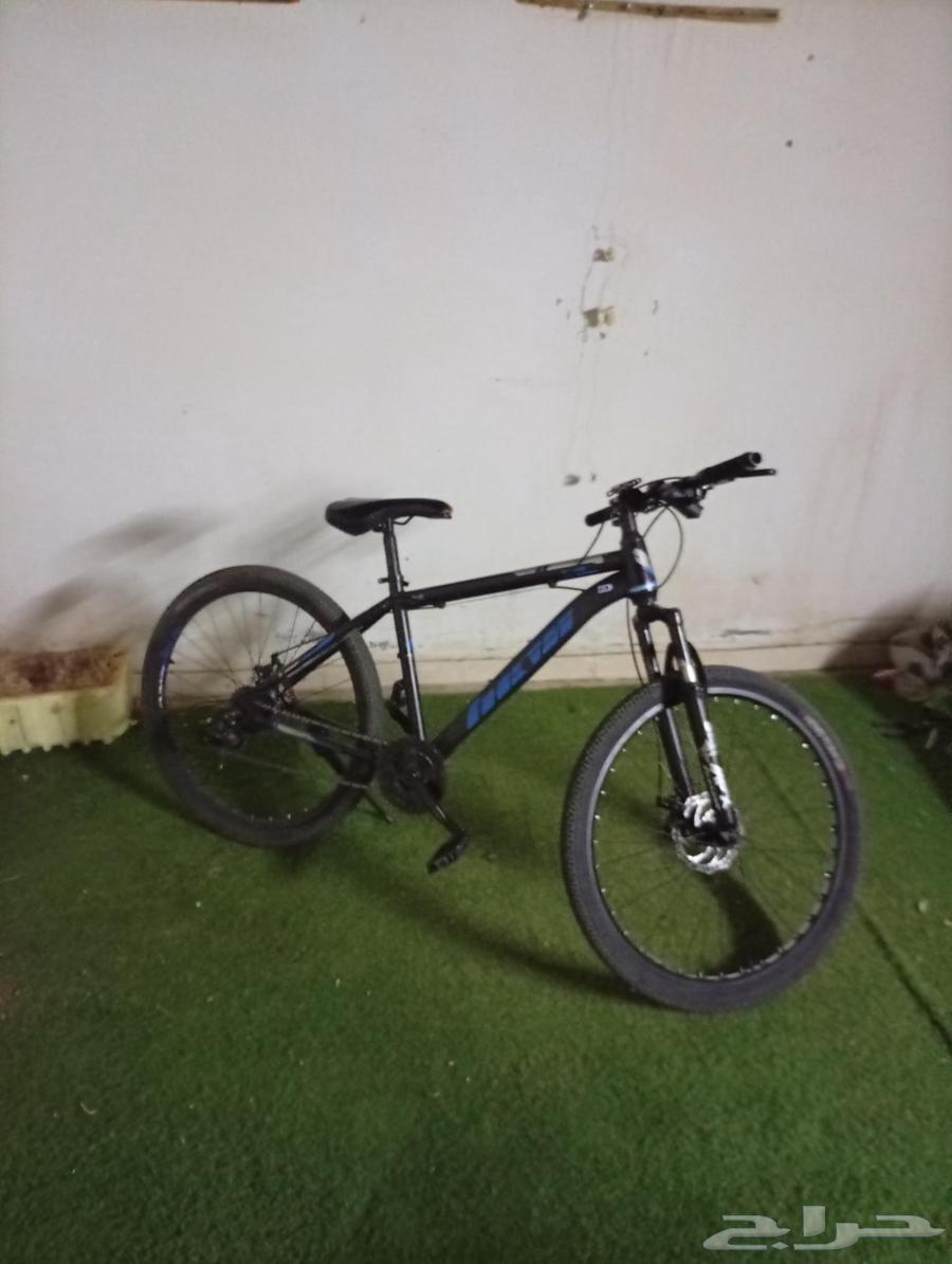 Sports bicycle in almost new condition, clean, lightweight, and ready to use64432714217474113