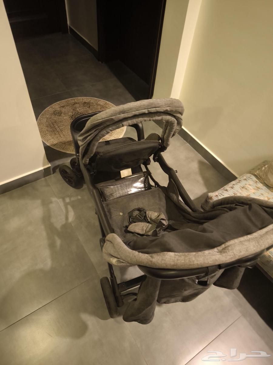 Excellent condition twin baby stroller used less than a year64432291636611111