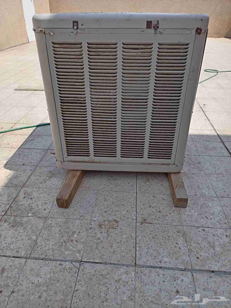 مكيف صحراوي شبه جديد مع القاعدة حقه المطلوب فيه 500 ريال64428563443585110