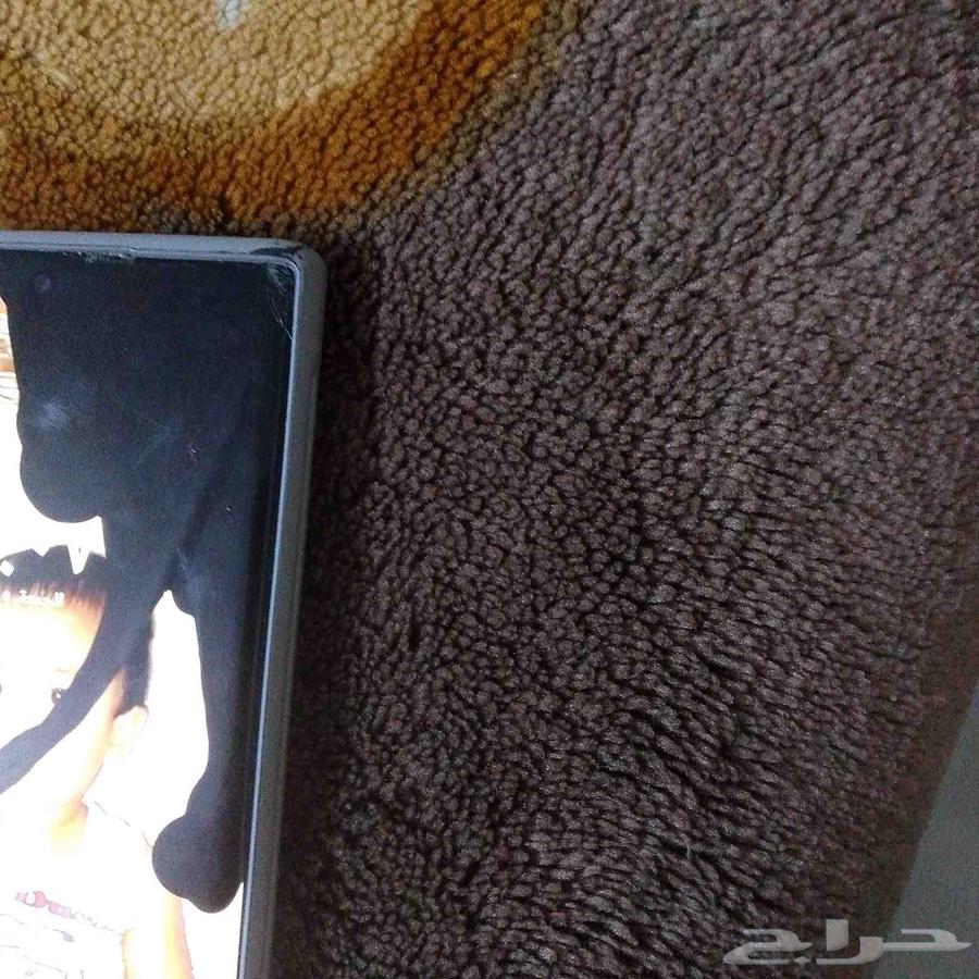 جوال مكسور من خلف ومن قدام أما الباقي كل شي تمام64432917321602111