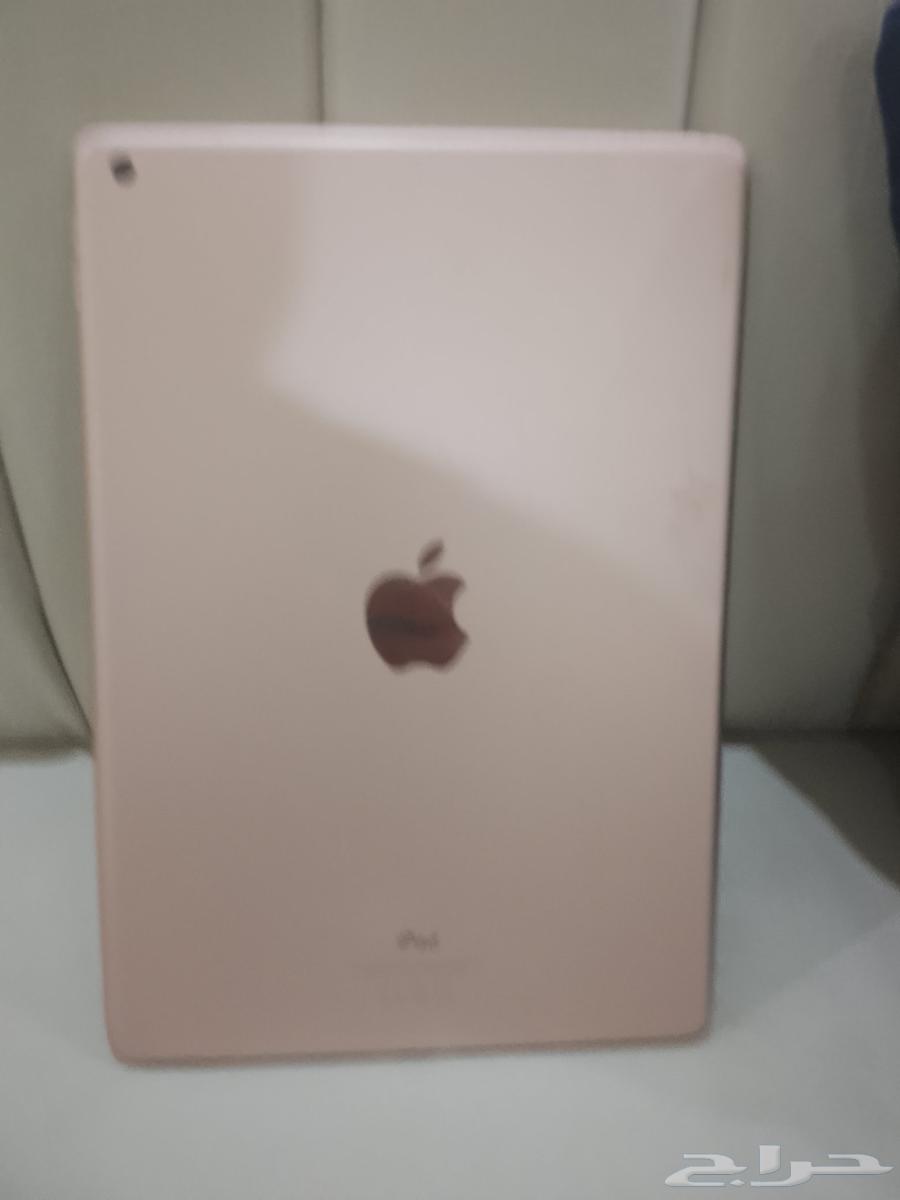 ايباد للبيع نظيف جده سعر يبدا من 50064426995633410112