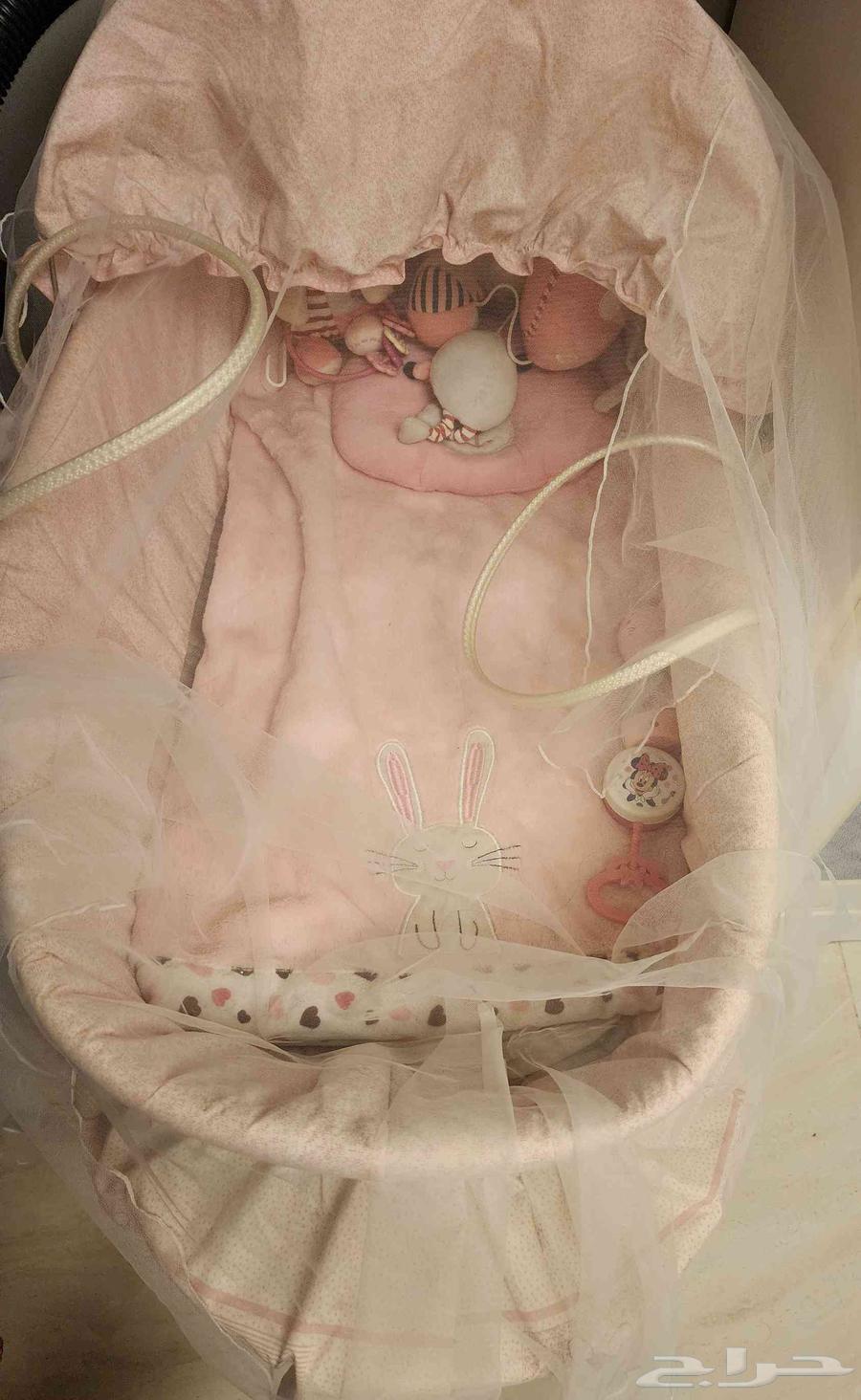 للبيع كنبة مفرد وسرير اطفال64427250591617112