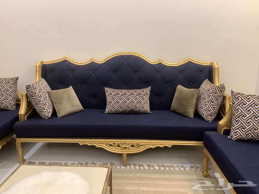 كنب مصري شبه جديد استخدام خفيف مع الطاولات والسجاد64430232189570110