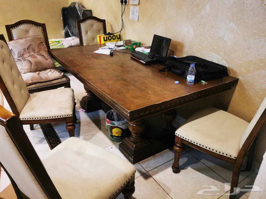 سفره خشب 8 كراسي بحاله جيدا مستعمله تنزيل السعر الي 350 ريال64428590248194112