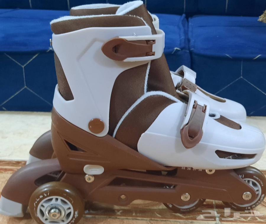 زلاجات (سكيت) استخدام قليل جدا نظيفه و اصليه64427502928643113