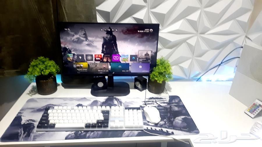 اكس بوكس مع يدتين وشاشه وطاوله للبيع64431992285059112