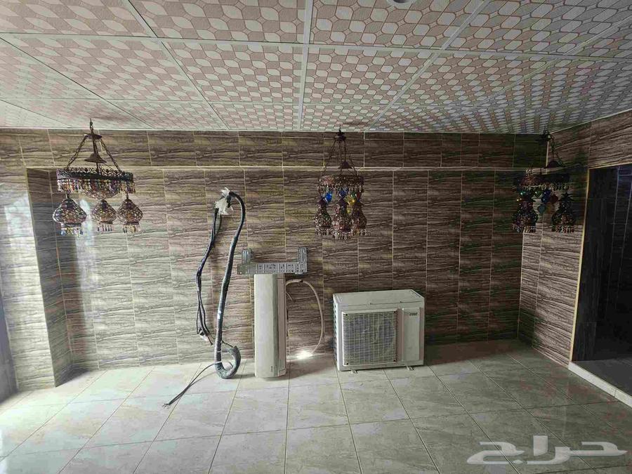 Split air conditioner working with three new copper pieces64432264512003110