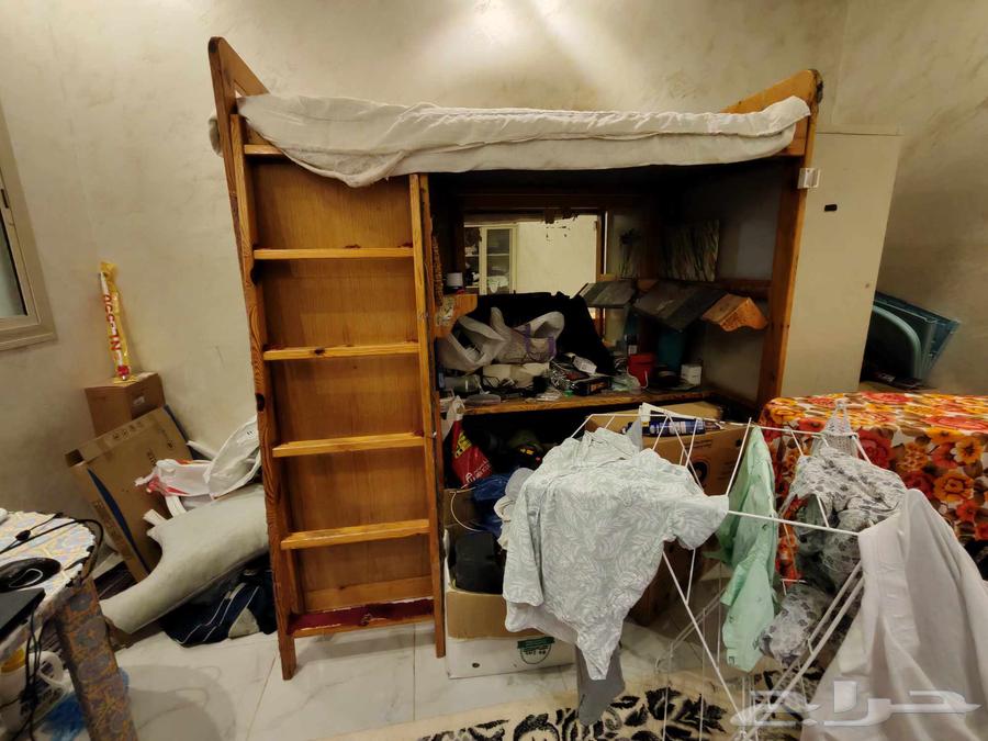 سرير خشبي اصلي قديم جودة عالية جدا عمره اكثر من 30 عام64430448507651110