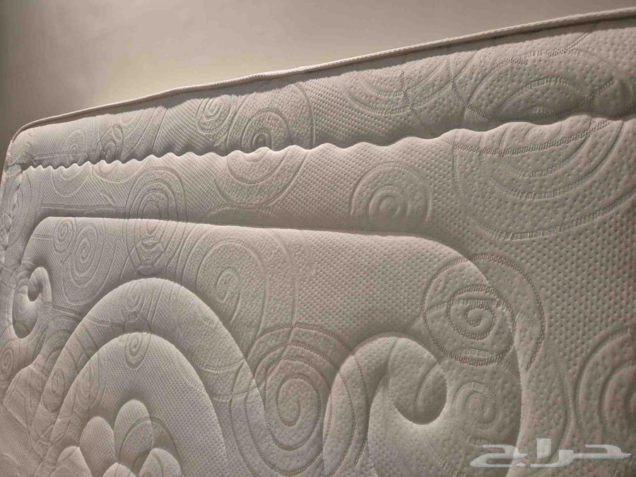 مرتبه 200 200 سم ممتازة وطبيه سبب البيع النقل64431603060227110