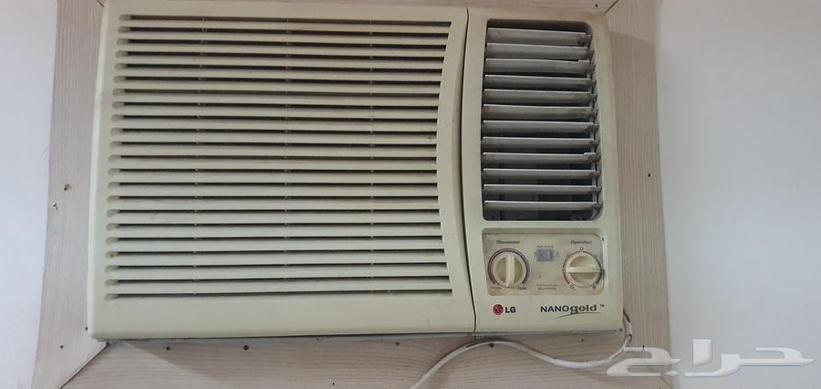 3 window air conditioners refrigerator 2 Gibson board and 1 LG selling 3 for 200064433337054595112