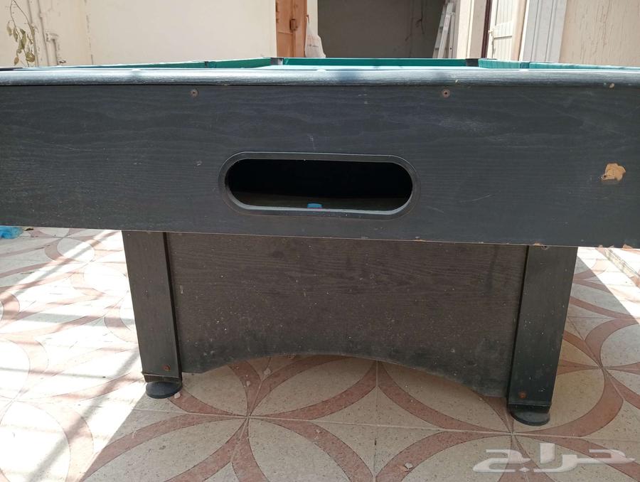 Used billiard table in good condition64428160597761113