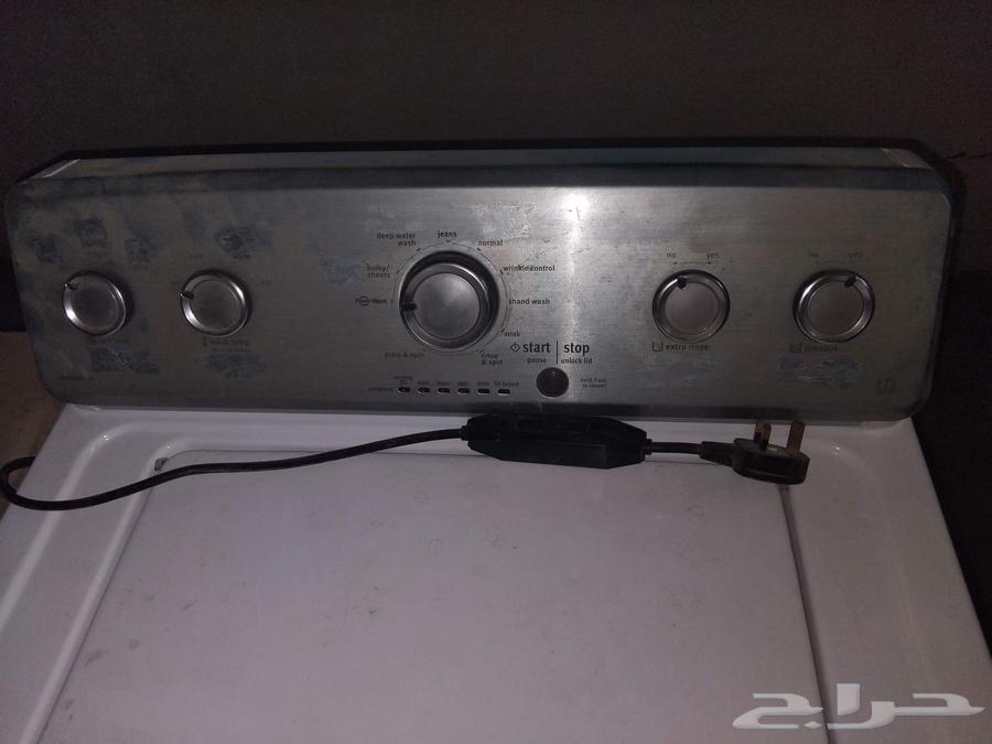 بيع غسالة اتواميك حجم كبير لمن يرغب الحالة جيدا64433296953091110