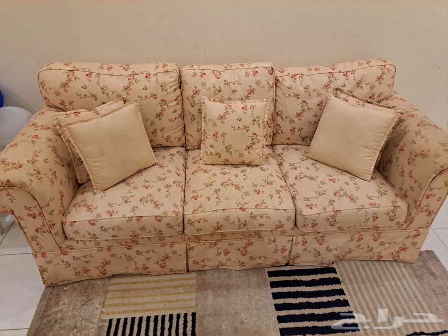 كنب بحالة ممتازة من المطلق64427852021121113