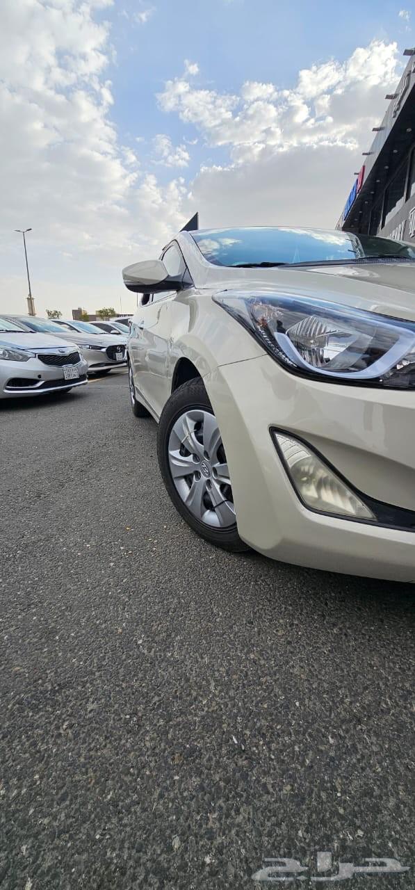 2016 Intera Full Option with Sunroof and Smart Key Entry64591032314498114