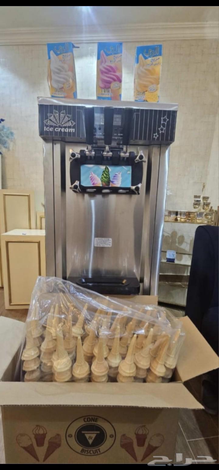 الة ايسكريم للايجار اليومي64432005885058110
