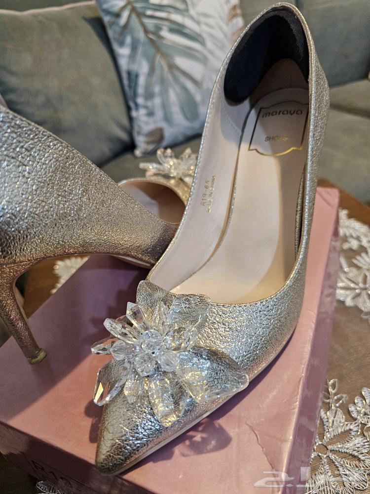 جزمه شبه جديده استخدام يوم واحد فقط64432400293378113