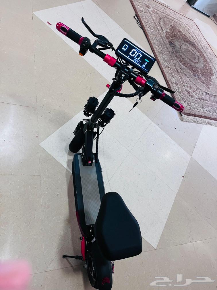 للبيع اسكوتر كهربائي64430327257986112