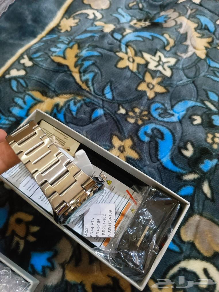 ساعة رجالية جديده وفخمه وضد الماء تجي ب علبه للبيع64431562016514113