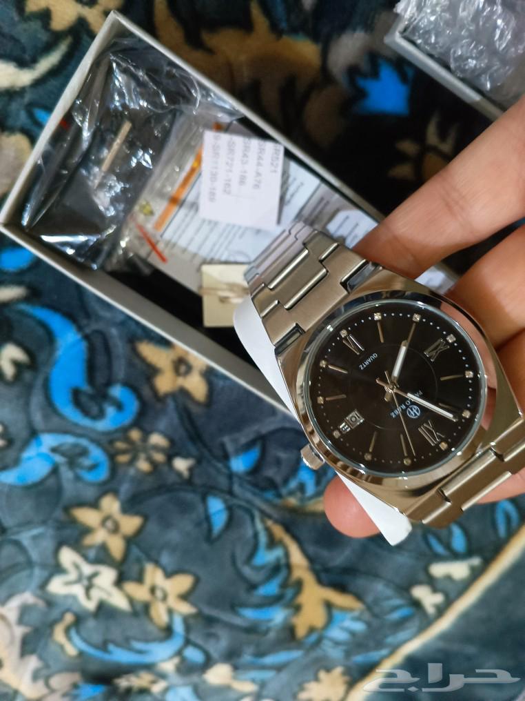 ساعة رجالية جديده وفخمه وضد الماء تجي ب علبه للبيع64431562016514112
