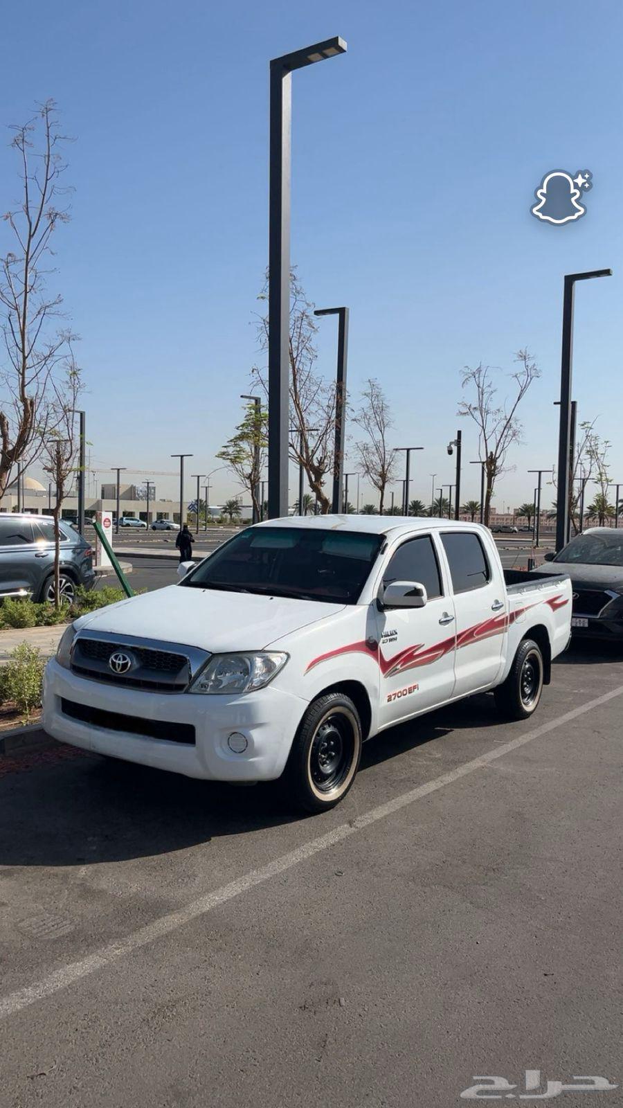 HiLux 201164589153913730110