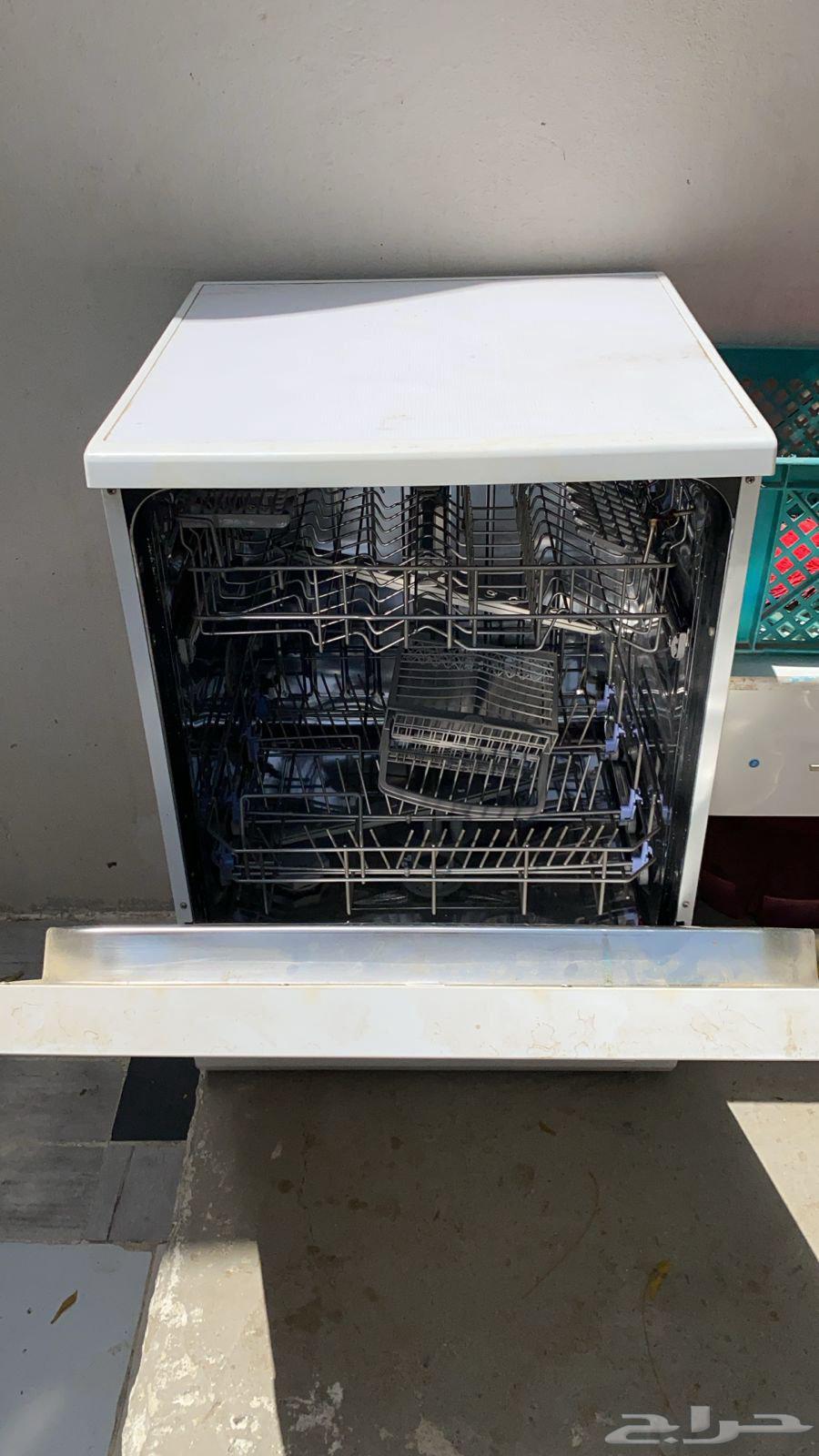 غساله مواعين نظيف شغال على شرط64429116466051113