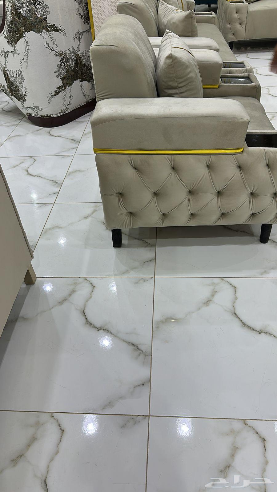 كنب جديد جاهز تتوفر جميع الألوان بااسعار مناسبه من 1500 شامل64428820395395113