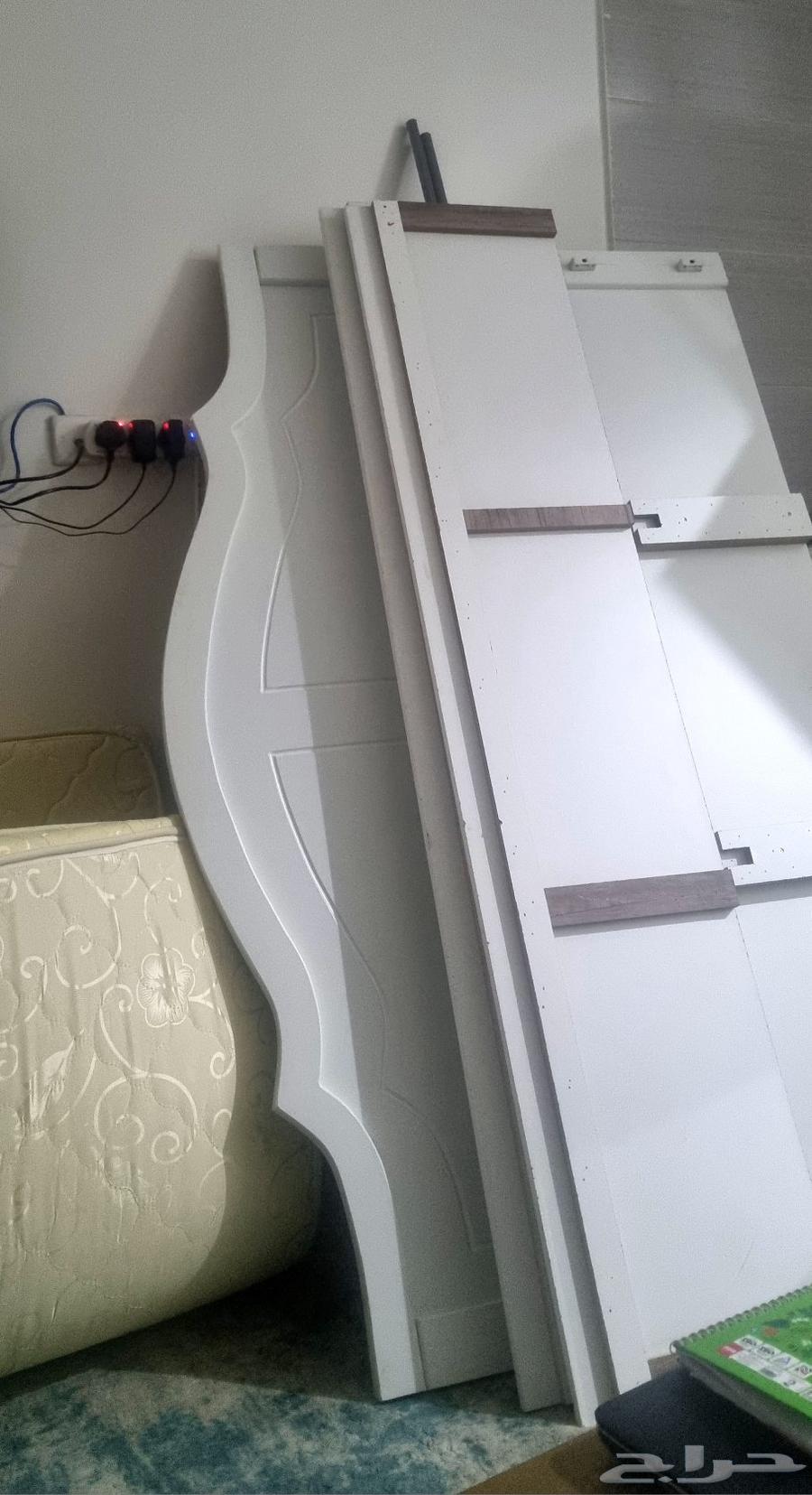 سرير كبير 180 200 نفرين حاله فوق الممتازة اد64427263928706110