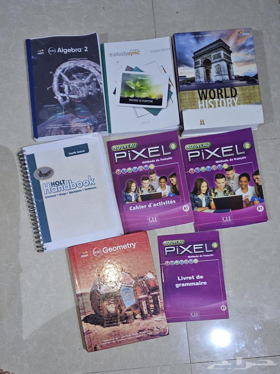كتب مدارس إنترناشيونال grade 10 في حالة ممتازة وجيدة64432156304643110