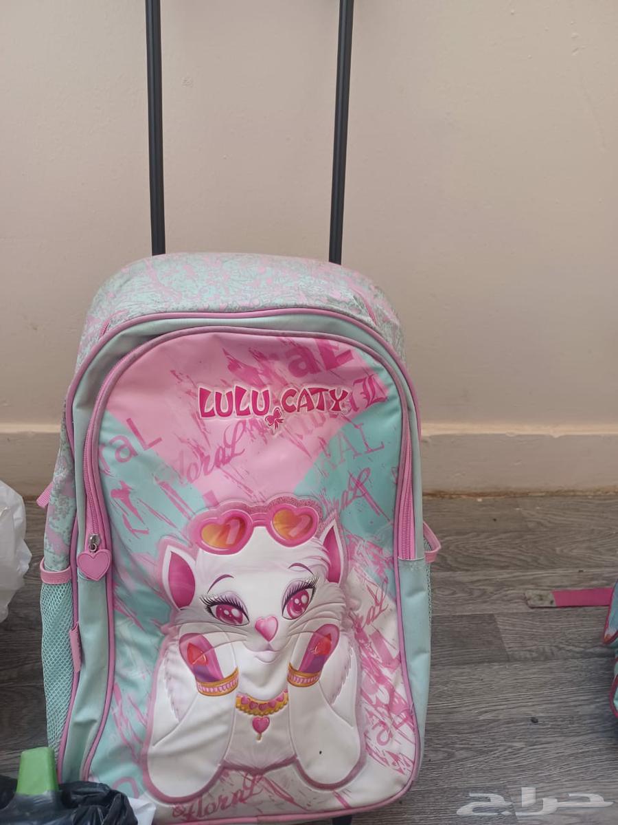 شنط مدارس للبيع64432156243971113