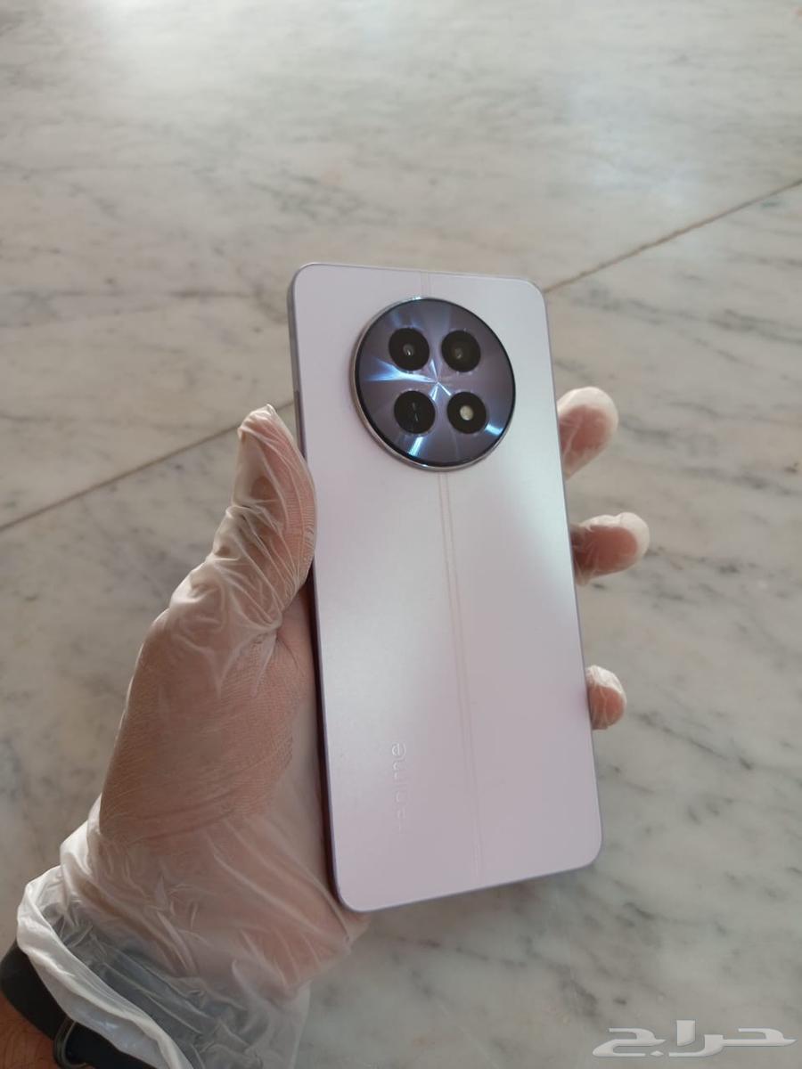 Realme 12 - 5G 256 storage, less than two months, no issues with the box64433148100995110