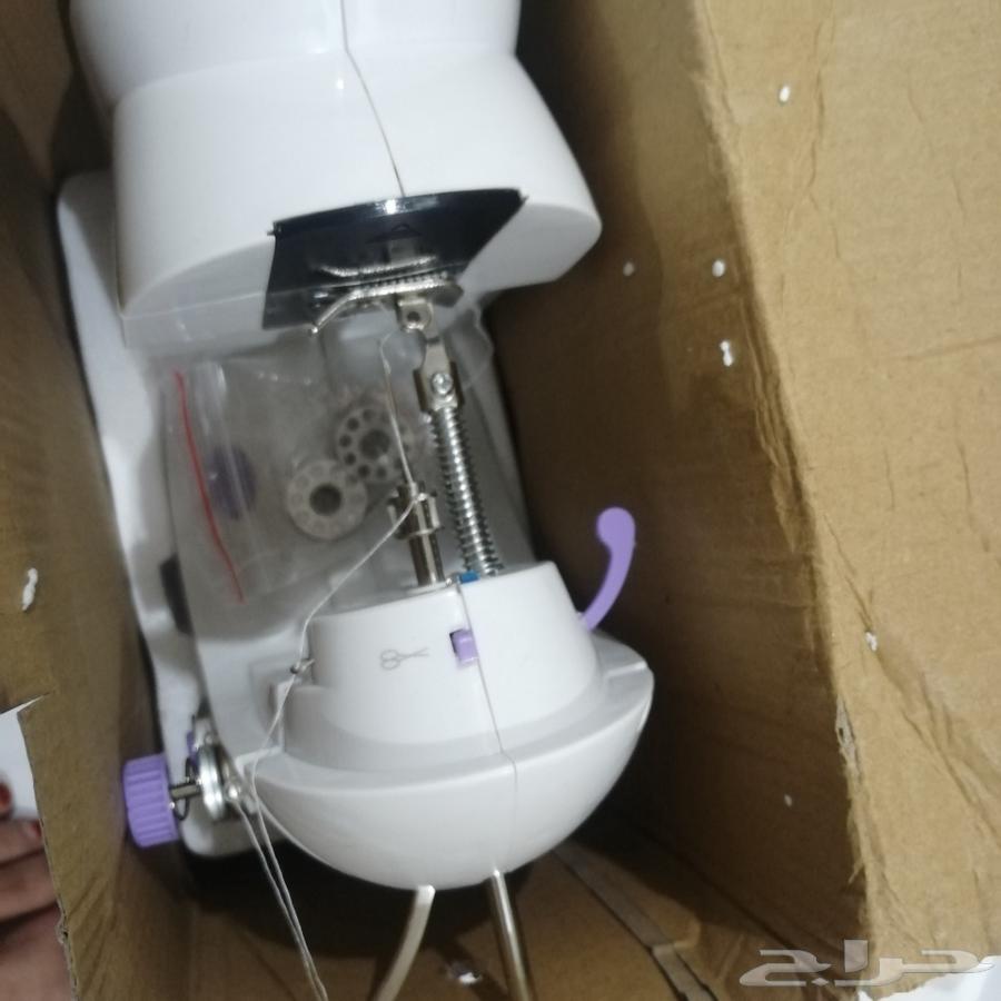 مكينة خياطة وتطريز جديدة بكرتونها غير مستعملة64427183078657110