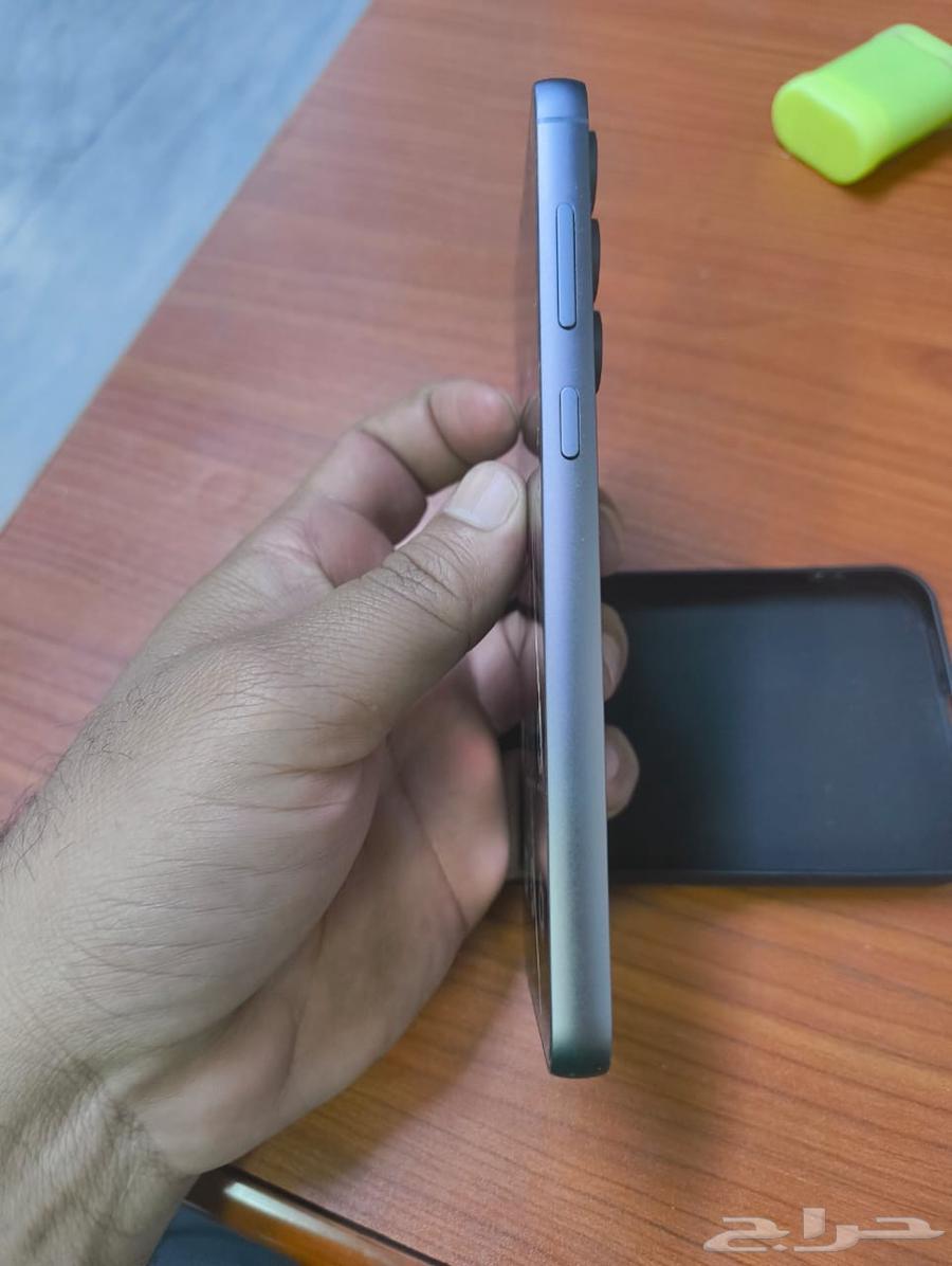 Samsung s23 fe only front glass crack but touch working perf64431786414211114