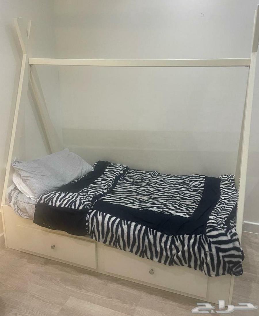 سرير ايكيا نفر ونص64433832972931111