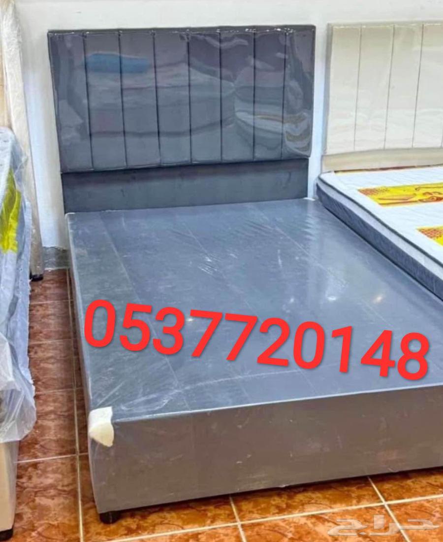 modern style medium size bedframe and high quality mattress64439960654083113