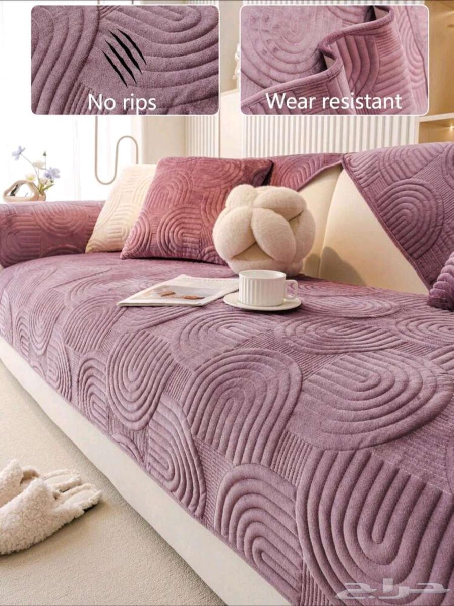 A piece of fabric for the sofa64441732079617110