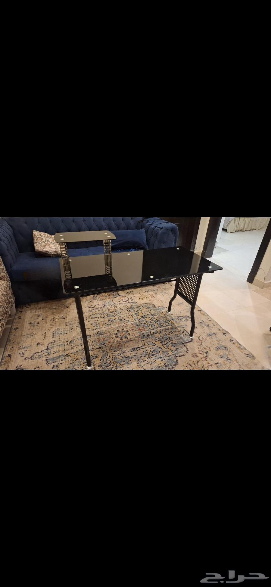 طاولة مكتبيه قزاز بحجم ممتاز64434265080579110